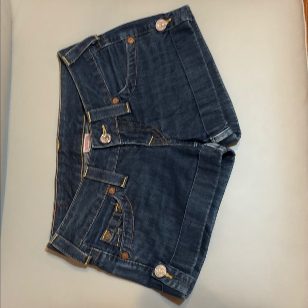 True religion women’s short jean